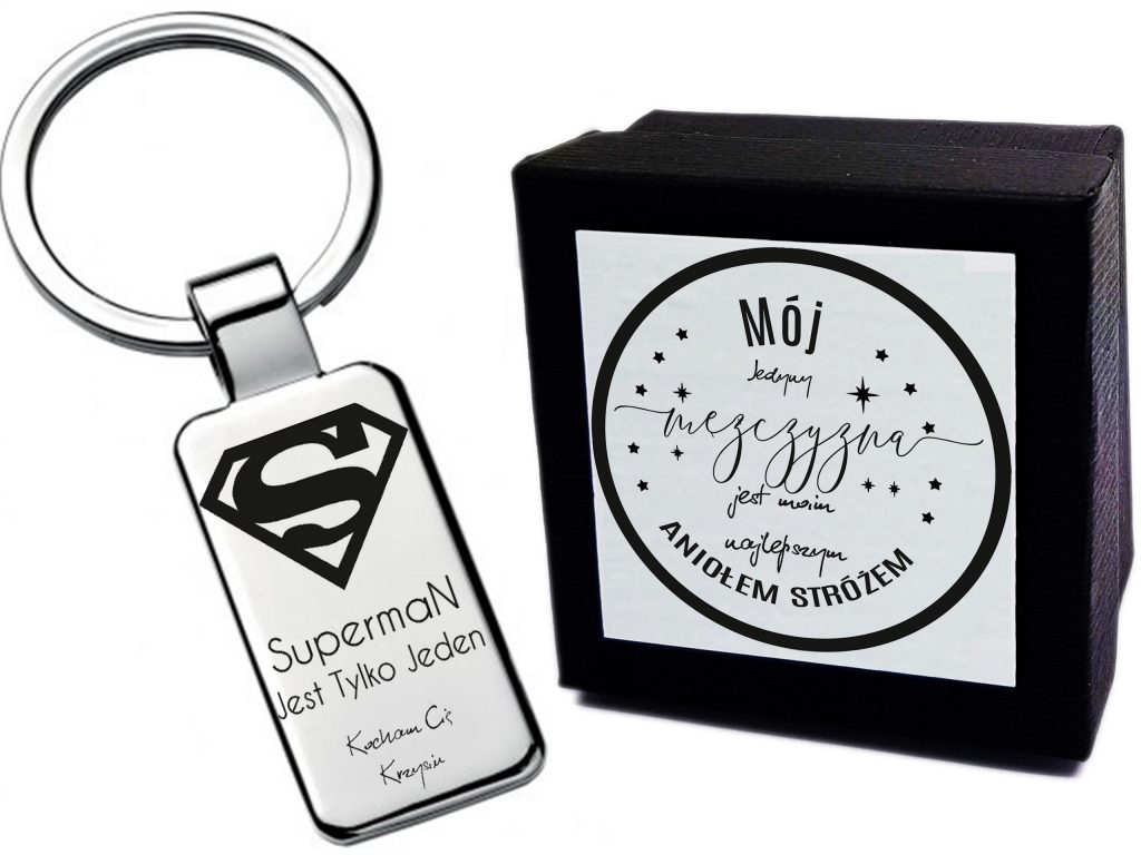 Brelok do kluczy z grawerem Superman jest tylko jeden w czarnym etui prezentowym