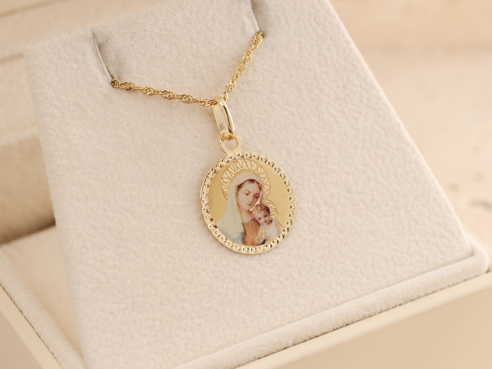 Złota Zawieszka Matka Boska Kolorowa proba 585 (3)