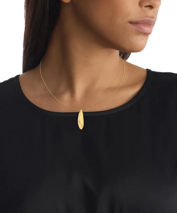 Naszyjnik damski Calvin Klein Sculpted 35000814 stal złota – zbliżenie