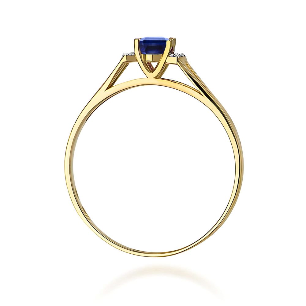 Pierścionek z szafirem 0,70 ct i brylantami, żółte złoto 585