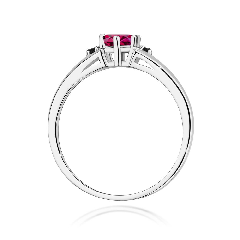 Pierścionek z rodolitem 0,60 ct i czarnymi brylantami, białe złoto 585