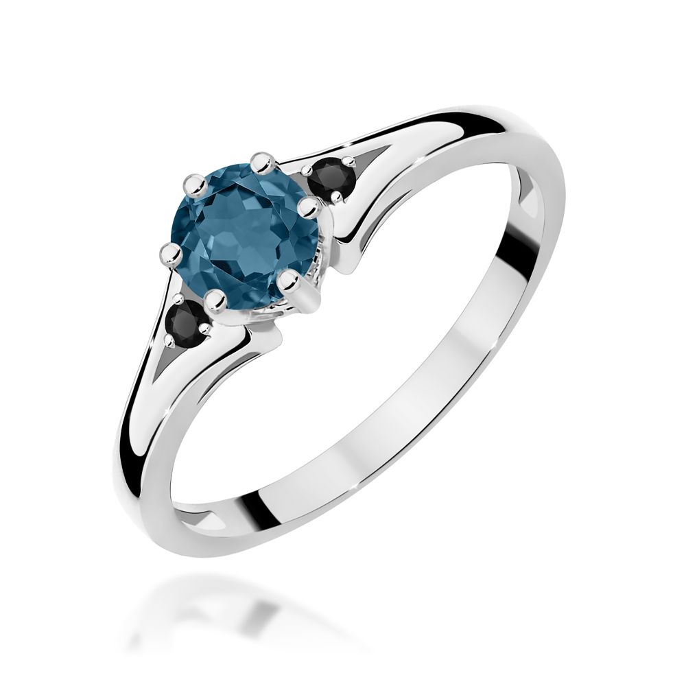 Pierścionek z topazem London Blue 0,50 ct i czarnymi brylantami, białe złoto 585
