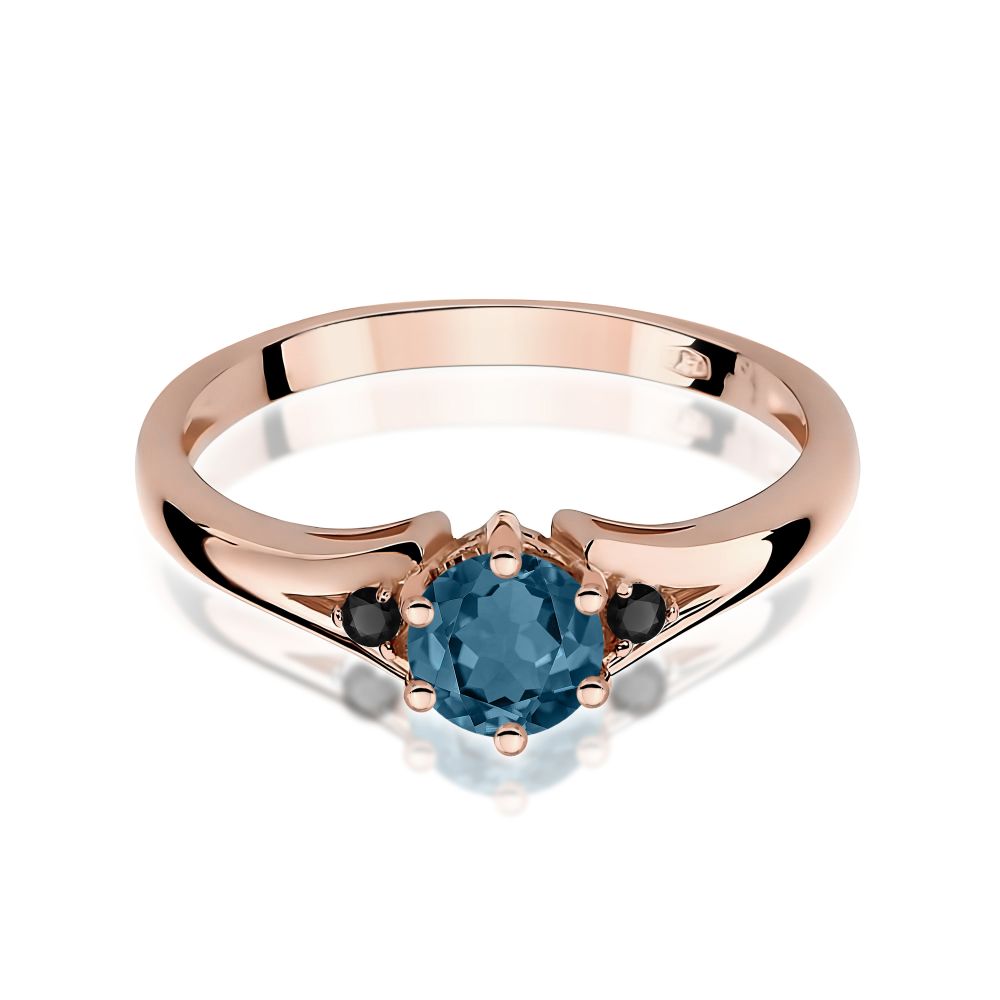 Pierścionek z topazem London Blue 0,50 ct i czarnymi brylantami, różowe złoto 585