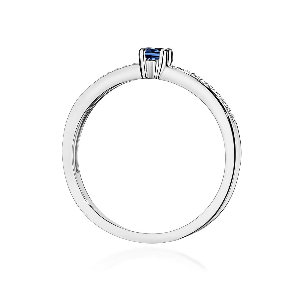 Pierścionek ze szafirem 0,15 ct i brylantami, białe złoto 585