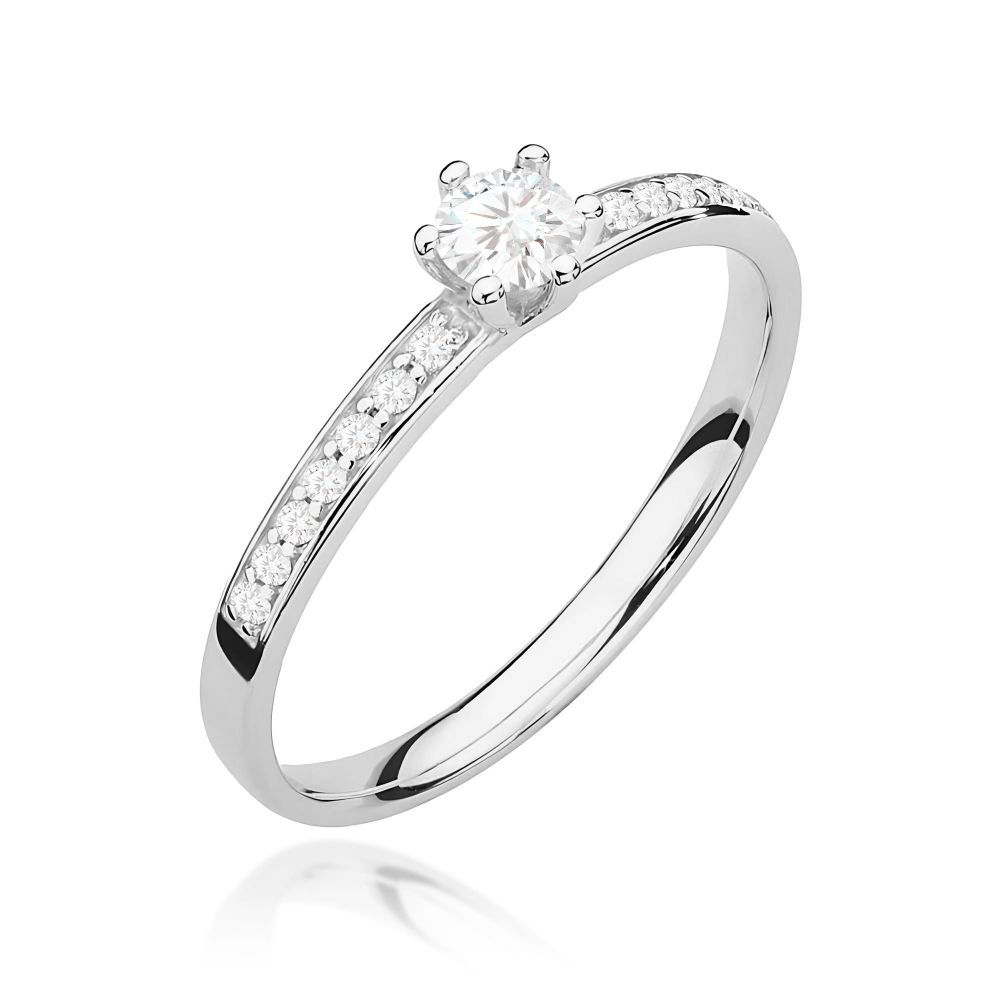 Pierścionek z brylantami 0,17 ct, białe złoto 585