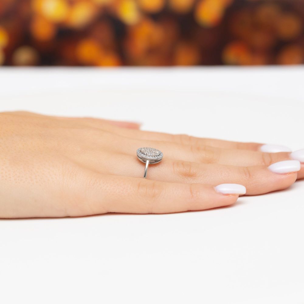 Pierścionek z brylantami 0,20 ct, białe złoto 585