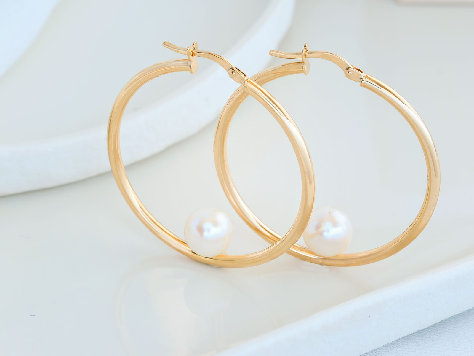 Kolczyki złote koła z perłą 36mm próba 585 – złoto próby 585, 3,08 g | Infinnity