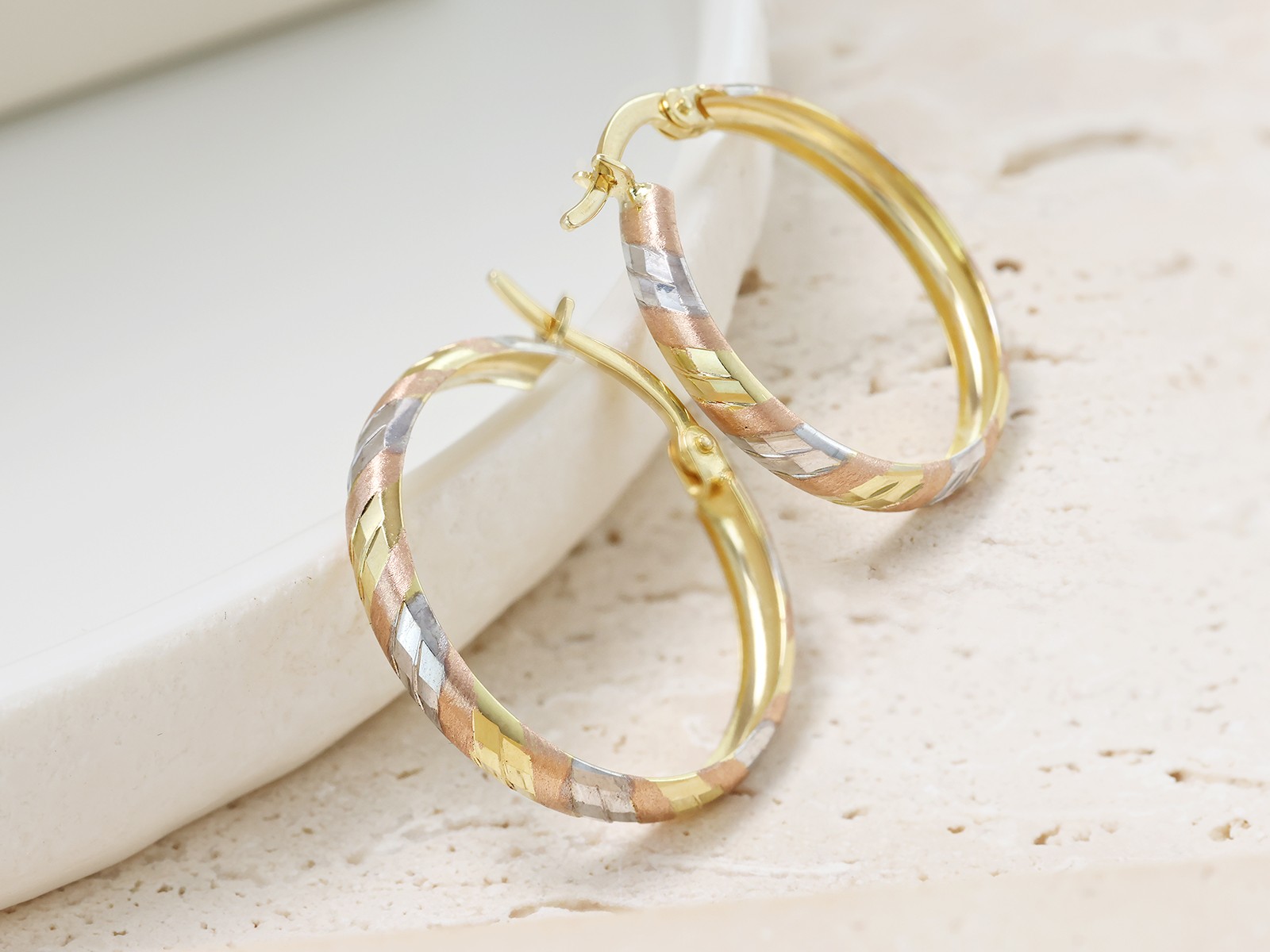 Złote kolczyki koła 23mm próba 375 – złoto próby 375, 1,43 g | Infinnity