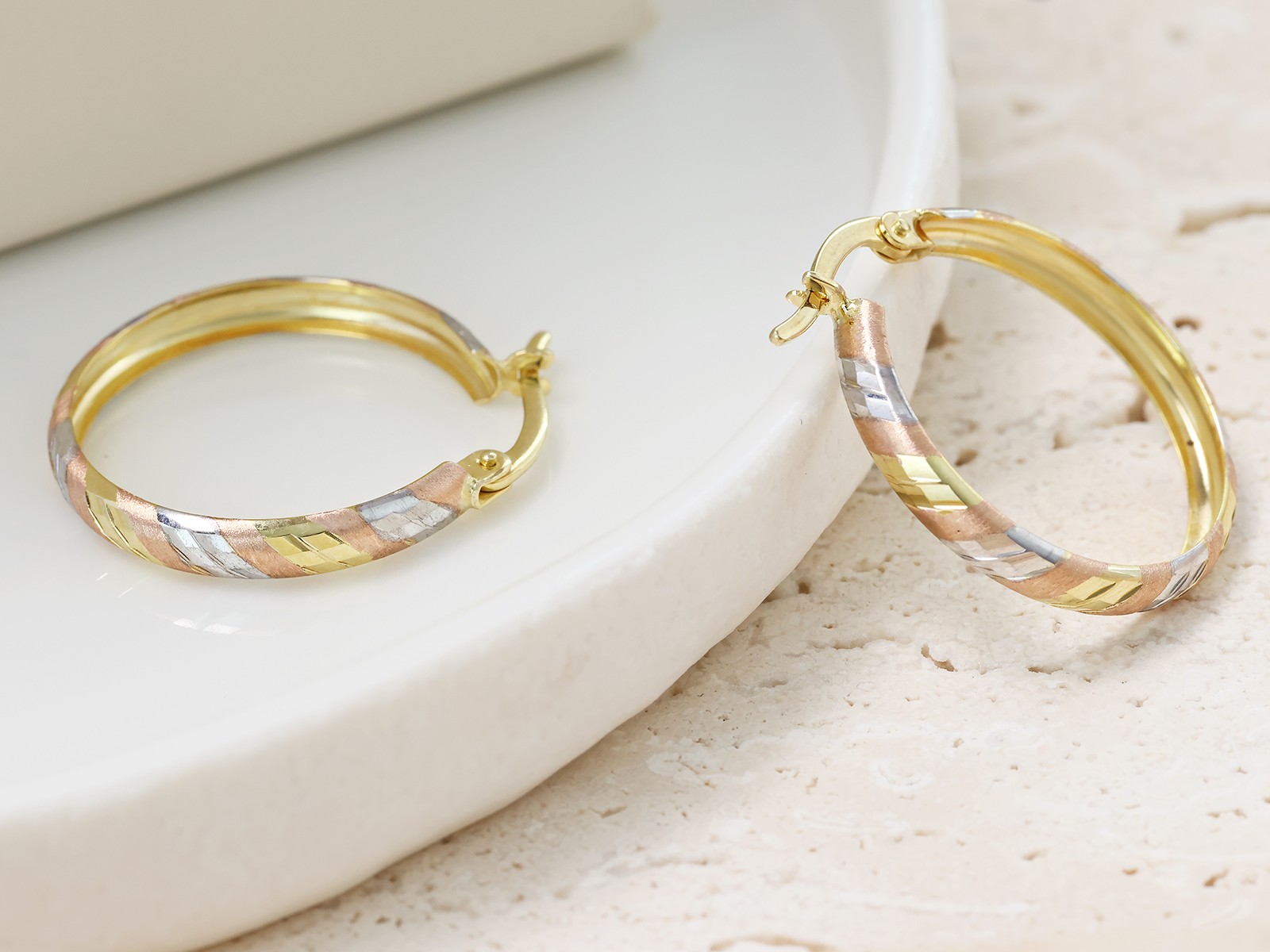 Złote kolczyki koła 23mm próba 375 – złoto próby 375, 1,43 g | Infinnity